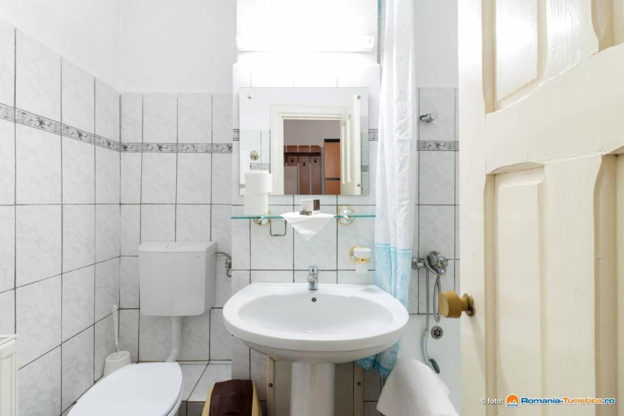 Hotel Bradul Durau Esterno foto